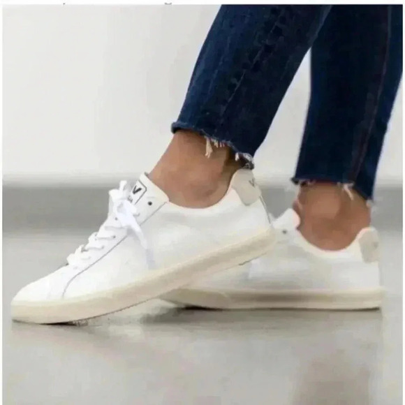 Veja Esplar Leather‎ Sneakers Stitched Logo ExtraWhite Tan Women US 9